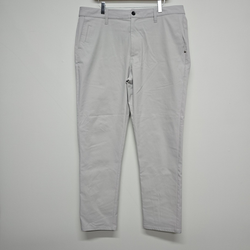 Vuori Meta Pant Mens 36 Grey Technical Stretch Gorpcore Athleisure Casual